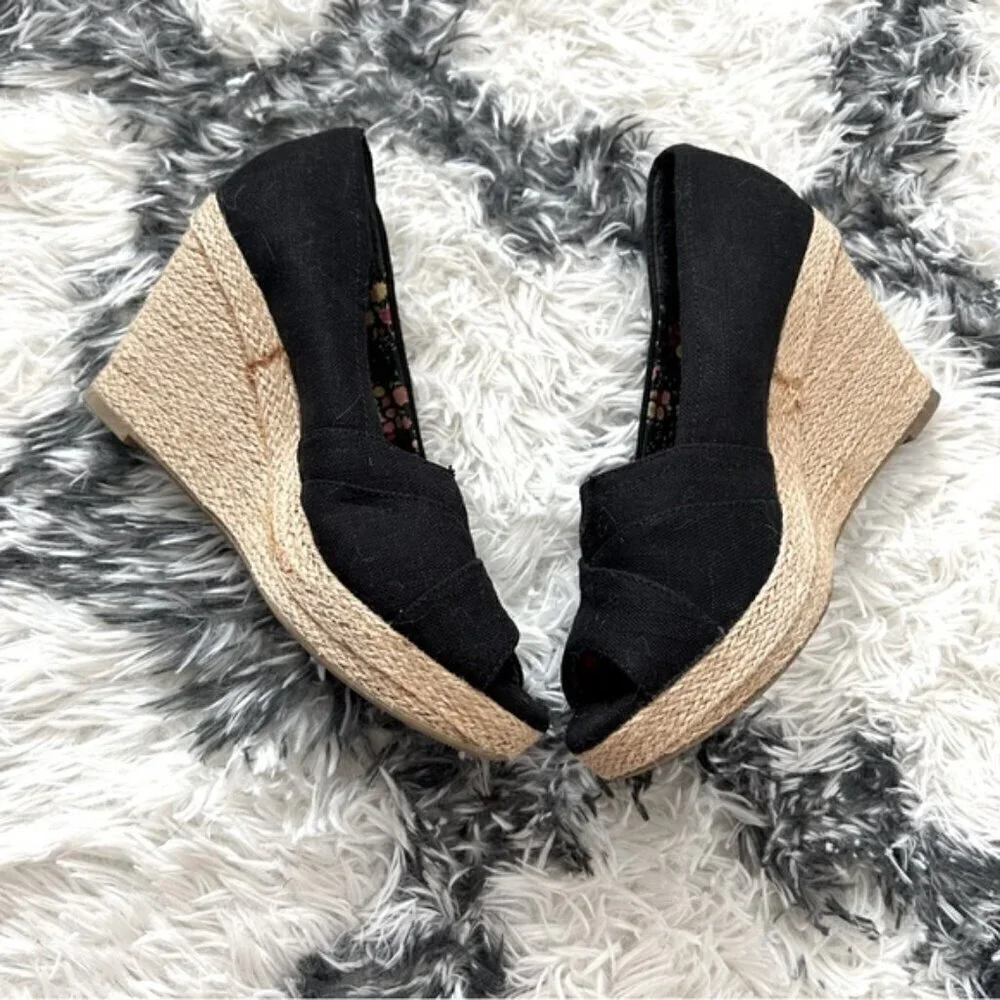 DLG Don’t Let Go Espadrilles.